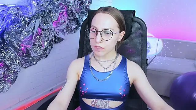 Snapshot of AphexQueen chatting on 26, 1, 2025 AphexQueen online show from 26, 1, 2025