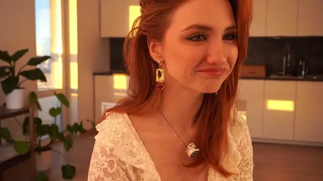 Snapshot of EsmaCrumbley chatting on 21, 11, 2025 EsmaCrumbley online show from 21, 11, 2025