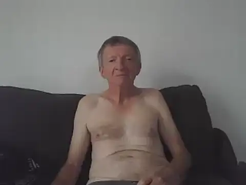 naturiste974 online show from 15, 3, 2025