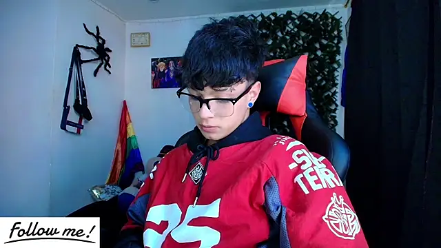 twink sebas  online show from 19, 1, 2025