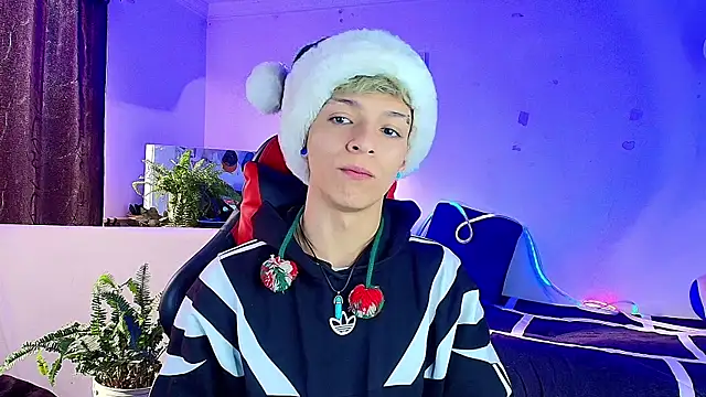 twink sebas  online show from 16, 12, 2025