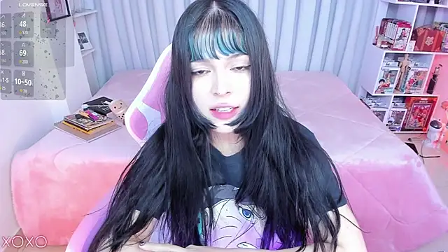 misshoneyxxx online show from 29, 7, 2026