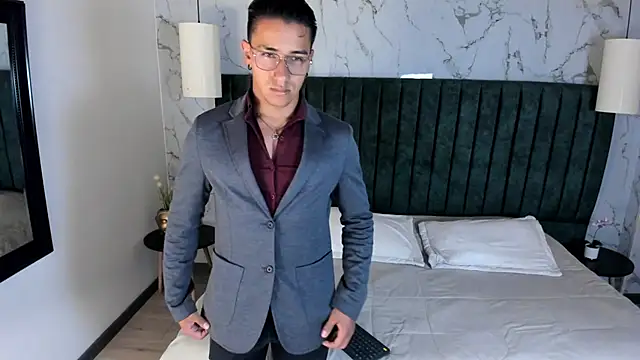 Andy Joy  online show from 26, 9, 2025