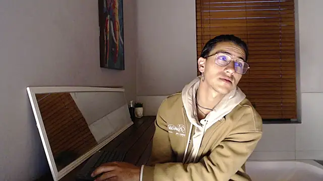 Andy Joy  online show from 15, 12, 2025