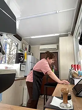 cinnabon  online show from 24, 2, 2025