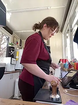 cinnabon  online show from 7, 3, 2025