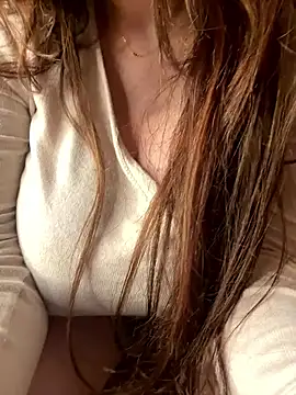 Snapshot of Jessicaaa chatting on 15, 3, 2025 Jessicaaa online show from 15, 3, 2025