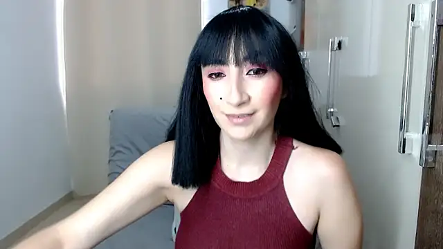 Snapshot of Laura-pervert chatting on 19, 10, 2025 Laura-pervert online show from 19, 10, 2025