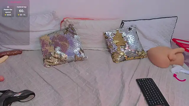 Snapshot of cookplleaser chatting on 12, 11, 2025 cookplleaser online show from 12, 11, 2025