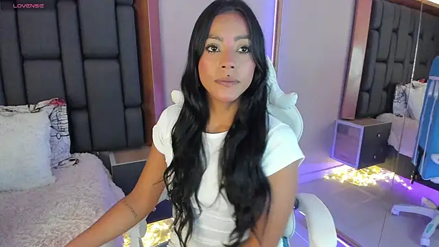 Snapshot of Amber_villalobos_ chatting on 22, 2, 2025 Amber villalobos online show from 22, 2, 2025