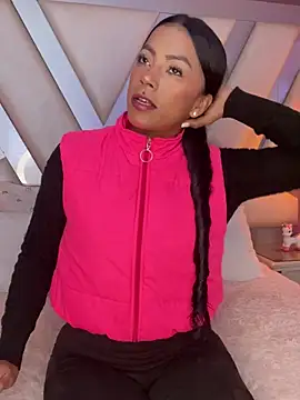 Snapshot of Amber_villalobos_ chatting on 3, 10, 2025 Amber villalobos online show from 3, 10, 2025