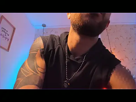 Snapshot of rikkostuff chatting on 10, 10, 2025 rikkostuff online show from 10, 10, 2025