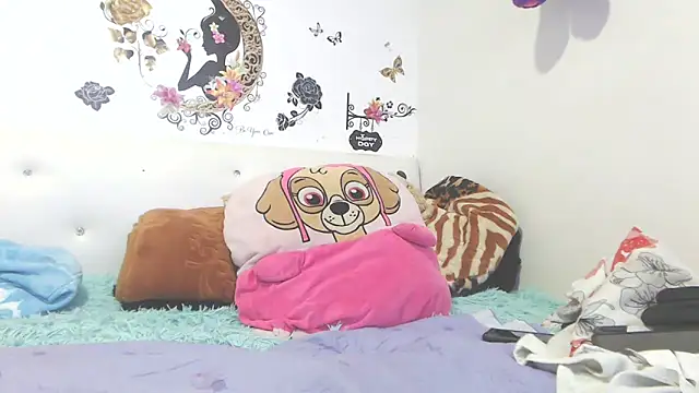 catalinadiaz666 online show from 26, 2, 2025