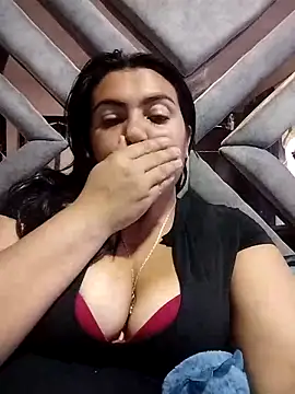 Snapshot of naughty-sharlot chatting on 3, 3, 2025 naughty-sharlot online show from 3, 3, 2025