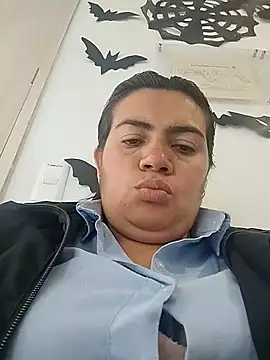 Snapshot of naughty-sharlot chatting on 30, 10, 2025 naughty-sharlot online show from 30, 10, 2025