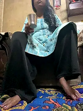 Tameesh sexy mistress online show from 26, 11, 2025