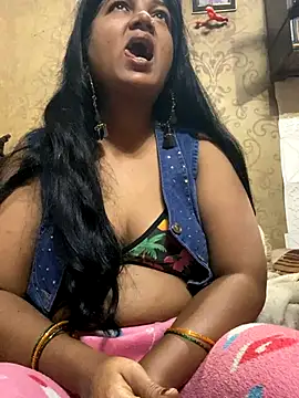 Tameesh sexy mistress online show from 16, 12, 2025