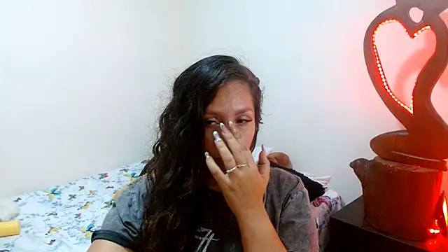 naihroby online show from 9, 12, 2024