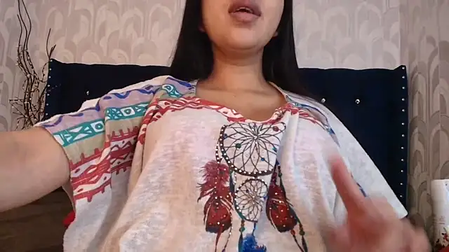 CarolineBrunx online show from 9, 4, 2026