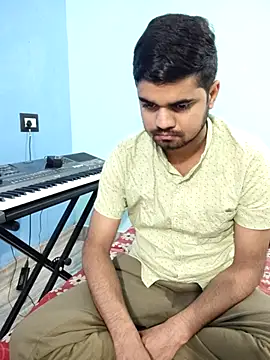 Snapshot of Ishan003 chatting on 4, 7, 2026 Ishan003 online show from 4, 7, 2026