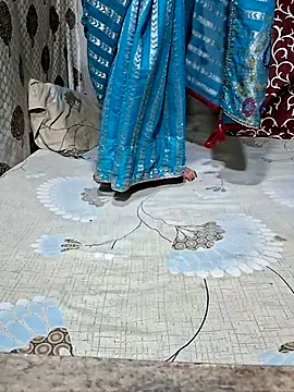 Snapshot of Bhabhi_desi12 chatting on 3, 11, 2025 Bhabhi desi12 online show from 3, 11, 2025