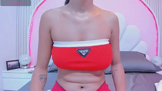 Snapshot of Meli_castillo chatting on 23, 2, 2025 Meli castillo online show from 23, 2, 2025