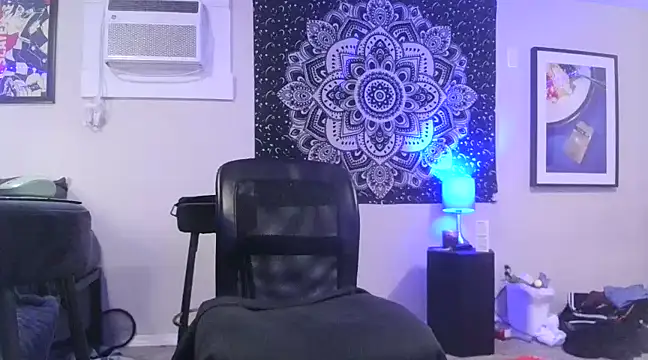 SirCharlesXXX online show from 14, 2, 2025