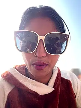 Snapshot of DiyAsingHh chatting on 11, 1, 2026 DiyAsingHh online show from 11, 1, 2026