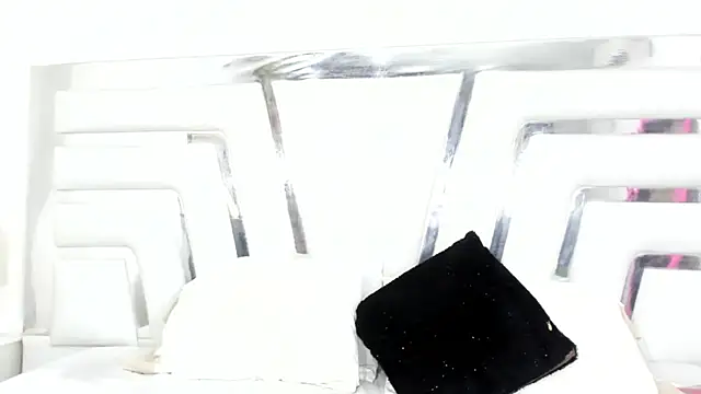 SaraaJhons online show from 19, 3, 2025