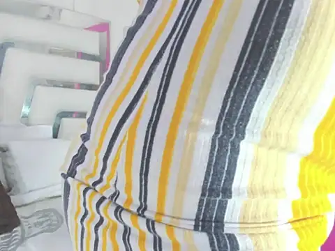 SaraaJhons online show from 15, 10, 2025