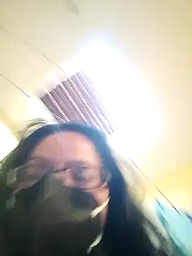 heenage online show from 4, 12, 2024