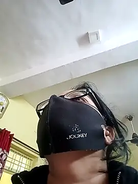 heenage online show from 12, 1, 2025