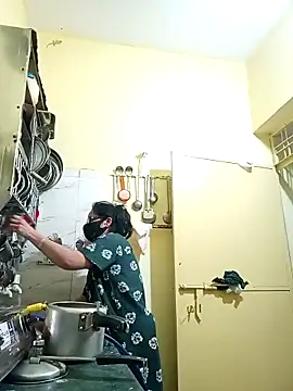 heenage online show from 20, 3, 2025