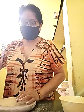 heenage online show from 9, 9, 2025