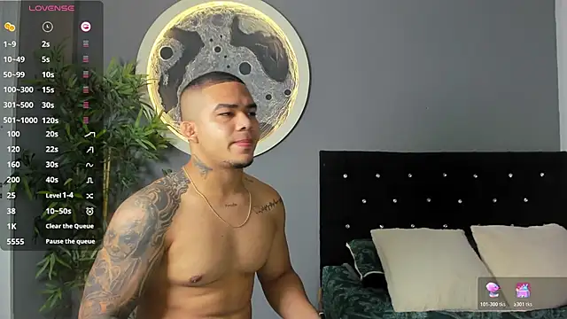 Snapshot of jordan_mayers02 chatting on 14, 11, 2025 jordan mayers02 online show from 14, 11, 2025