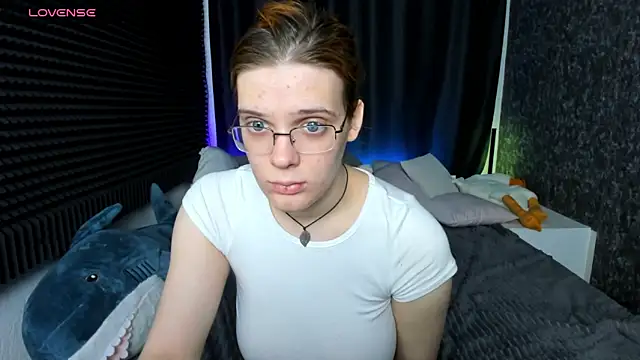 KIKI Krash online show from 25, 1, 2025