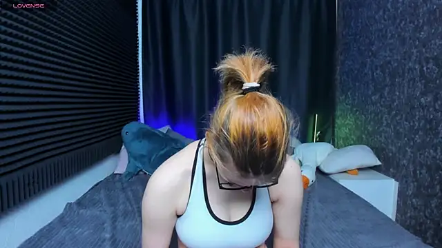 KIKI Krash online show from 10, 3, 2025