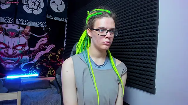 KIKI Krash online show from 30, 9, 2025