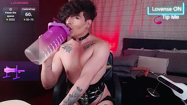 Snapshot of Hornymoan chatting on 24, 6, 2026 Hornymoan online show from 24, 6, 2026