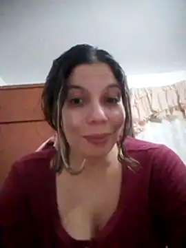 Snapshot of Carliina_Soussa chatting on 15, 10, 2025 Carliina Soussa online show from 15, 10, 2025