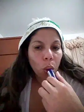 Snapshot of Carliina_Soussa chatting on 1, 12, 2025 Carliina Soussa online show from 1, 12, 2025