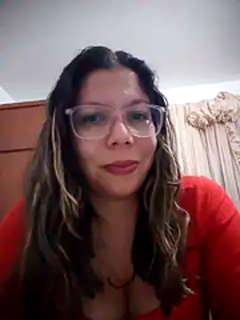 Snapshot of Carliina_Soussa chatting on 5, 2, 2026 Carliina Soussa online show from 5, 2, 2026