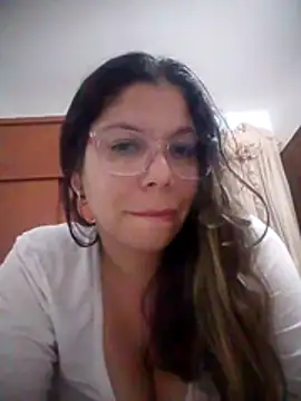 Snapshot of Carliina_Soussa chatting on 11, 2, 2026 Carliina Soussa online show from 11, 2, 2026