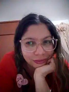 Snapshot of Carliina_Soussa chatting on 17, 2, 2026 Carliina Soussa online show from 17, 2, 2026