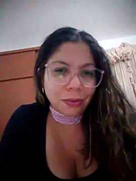 Snapshot of Carliina_Soussa chatting on 19, 2, 2026 Carliina Soussa online show from 19, 2, 2026