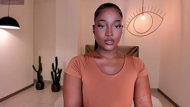 SavannahStorm online show from 26, 5, 2026