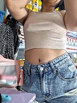 Snapshot of Katia_sweetx chatting on 2, 10, 2025 Katia sweetx online show from 2, 10, 2025