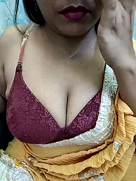 Cute Kritika online show from 18, 9, 2025