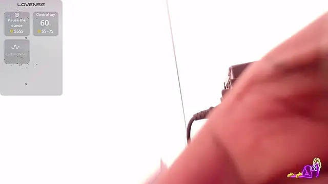 Snapshot of Nahomi-Hill chatting on 24, 1, 2025 Nahomi-Hill online show from 24, 1, 2025