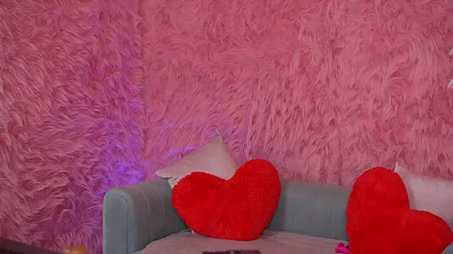Snapshot of MayaRayy chatting on 3, 3, 2026 MayaRayy online show from 3, 3, 2026